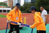 青年志愿者倾力服务世界田联接力赛