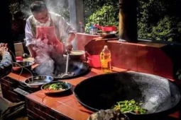 假期吃喝玩乐不停歇这些节日病你中招了吗