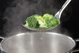 这些常见蔬菜不焯水等于服毒