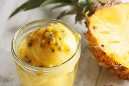 吃菠萝不扎嘴的神奇方法竟然不是泡盐水