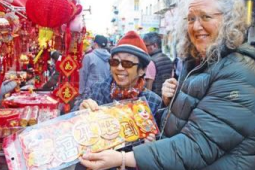 海外过年成新风中国年轻人引领春节旅行潮