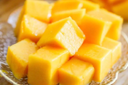 这种水果胡萝卜素是菠萝的倍热量比苹果还低现在吃正好