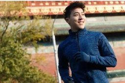 运动对衰老的影响：延缓还是加速的科学解析