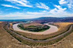 我家这一年从黄沙漫天到蓝天常在