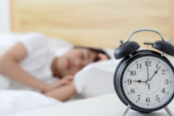 经常失眠睡眠质量差可能是身体缺了这种关键营养