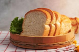 睡前多吃碳水真的能快速入睡吗想睡得好这样吃