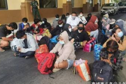 名中国籍偷渡人员从泰国遣返回国