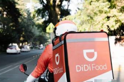 神州景区热餐空中外卖服务受游客热捧