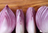 多吃洋葱能软化血管系谣言