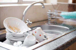 错误洗碗方式或致癌专家建议改掉这些习惯