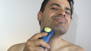 经常刮胡子会让胡子变得更粗吗 第1张 经常刮胡子会让胡子变得更粗吗 第1张