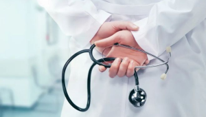 医生自嘲天塌了竟被患者用AI查出治疗方案错误 第1张 医生自嘲天塌了竟被患者用AI查出治疗方案错误 第1张