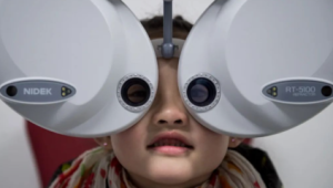 孩子太早戴近视镜会加重近视是真是假 第1张 孩子太早戴近视镜会加重近视是真是假 第1张