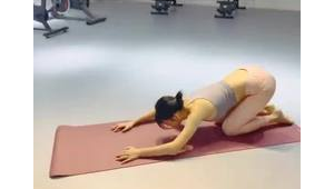 简单动作消除富贵包驼背 第1张 简单动作消除富贵包驼背 第1张