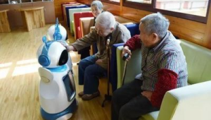 养老机器人走进普通家庭还需多久 第1张 养老机器人走进普通家庭还需多久 第1张